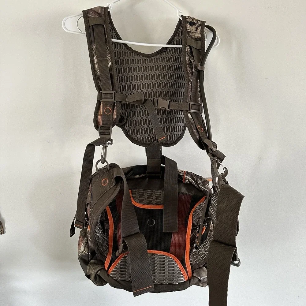Bolderton Hands Free Hydration Bladder Hunting Backpack Camouflage Camo Hiking